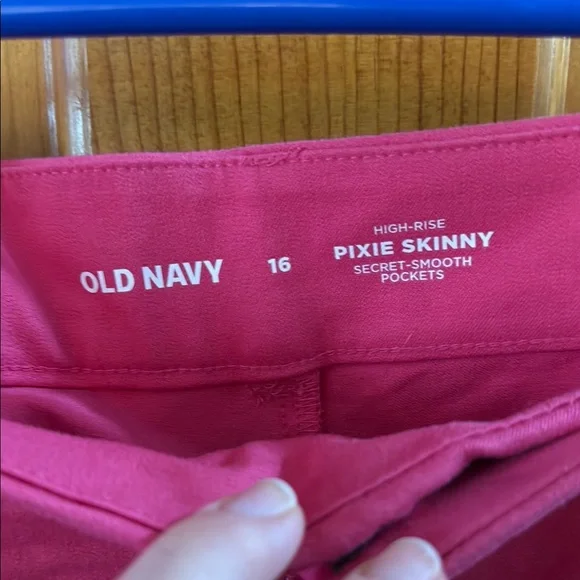 Old Navy Pink Ankle Pants - Picture 2 of 6